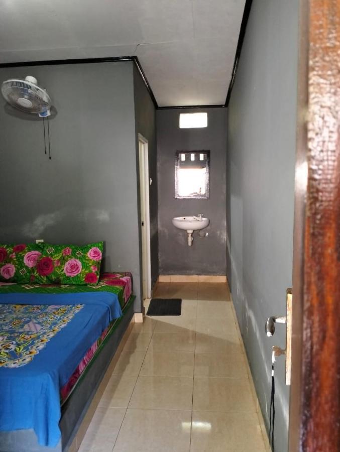 T&T Homestay Kuta  Εξωτερικό φωτογραφία