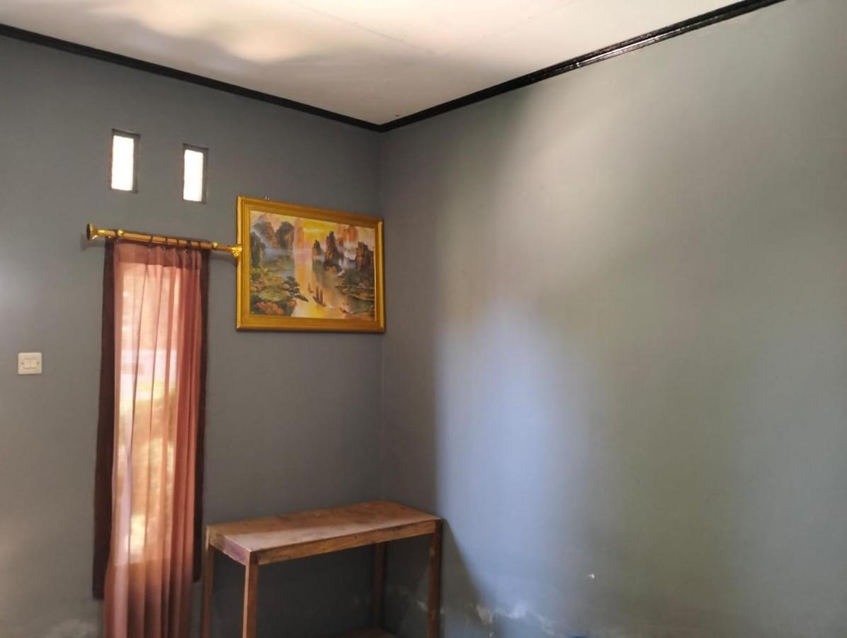T&T Homestay Kuta  Εξωτερικό φωτογραφία