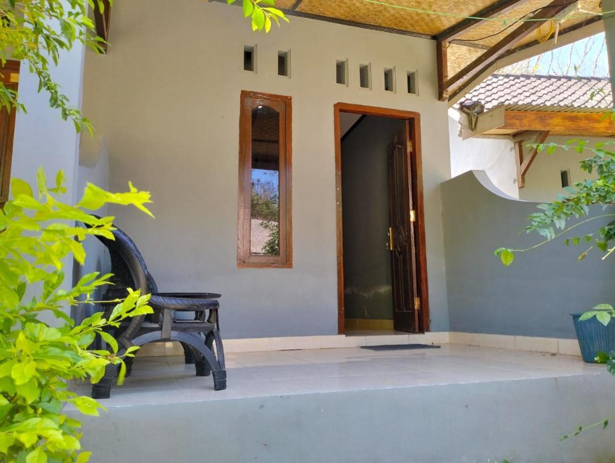 T&T Homestay Kuta  Εξωτερικό φωτογραφία