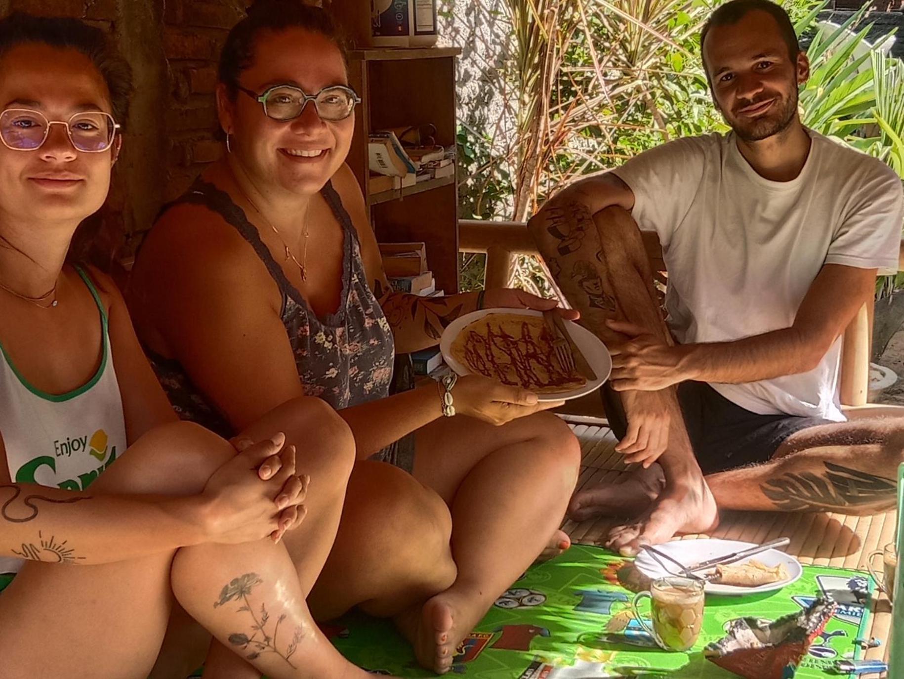 T&T Homestay Kuta  Εξωτερικό φωτογραφία
